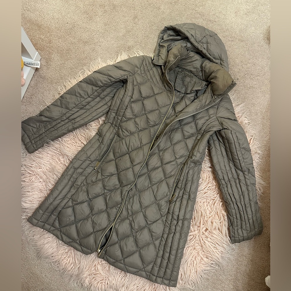 Michael Kors Packable down fill jacket